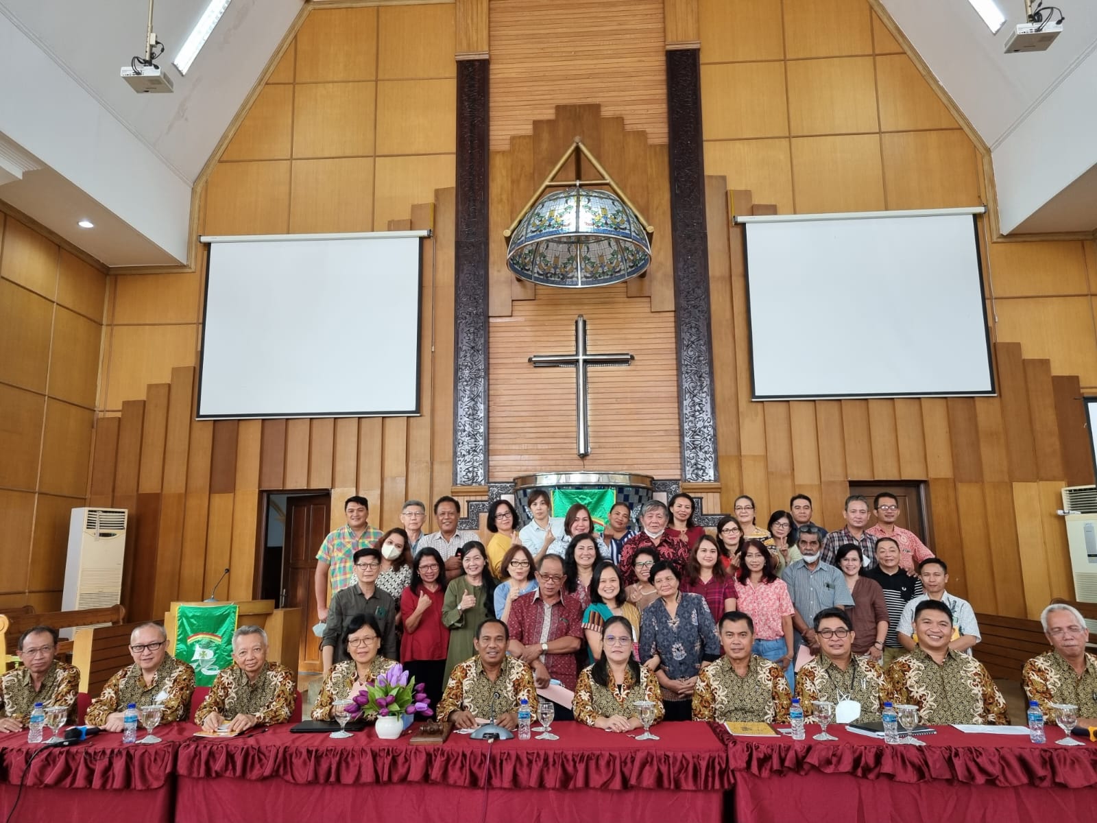 Gpib Bukit Benuas Gereja Protestan Di Indonesia Bagian Barat Bukit